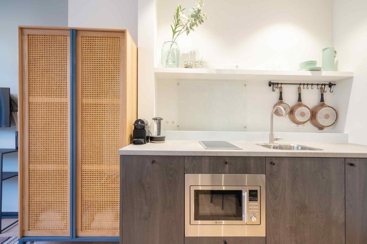 Shway - The Light Blue Parrot Apartment Antwerp Exterior photo